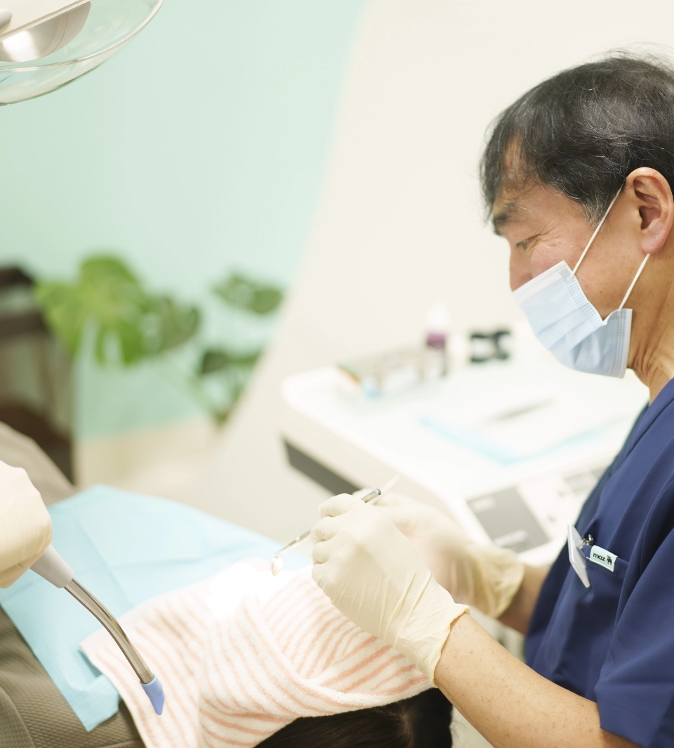 淵野辺駅近くの歯医者・鹿沼台こばやかわ歯科の診療風景