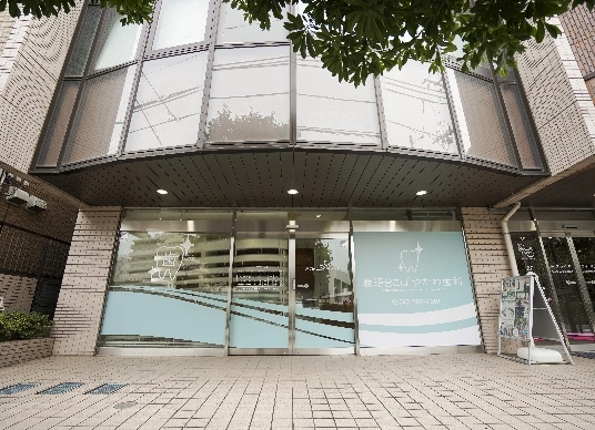 淵野辺駅近くの歯医者・鹿沼台こばやかわ歯科の外観